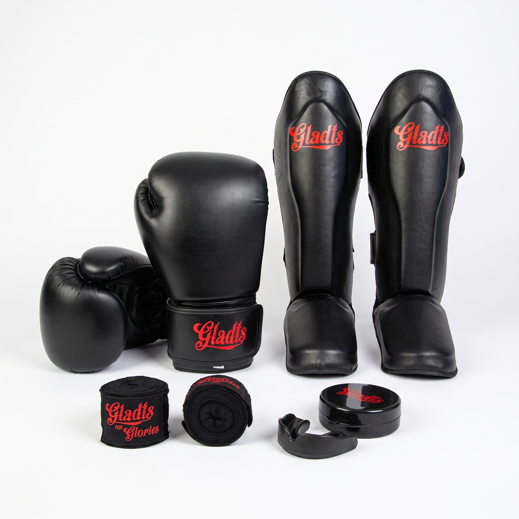 GLADTS kickboks starterset Classic Red: bokshandschoenen, scheenbeschermers, bandages en gebitsbeschermer met opbergdoosje